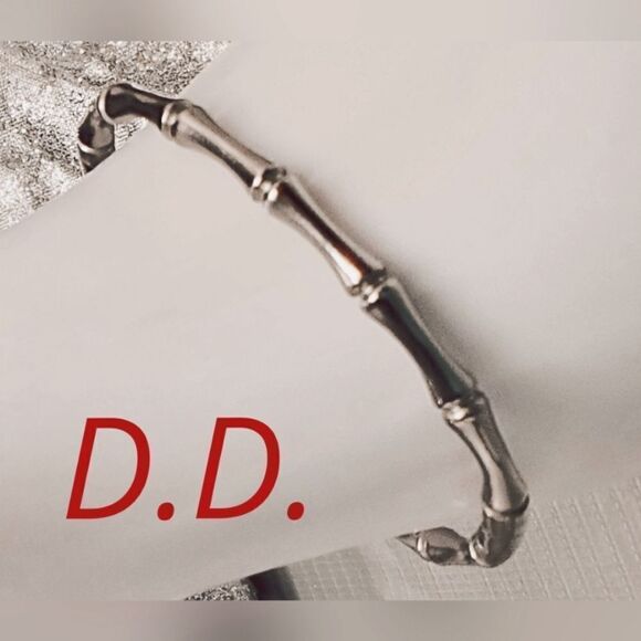 Openable Bamboo Oval Bangle Bracelet inner diam 2 x 2.5 in. Sterling Silver - Picture 5 of 10